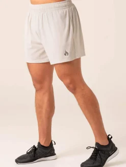 Advance Arnie Short