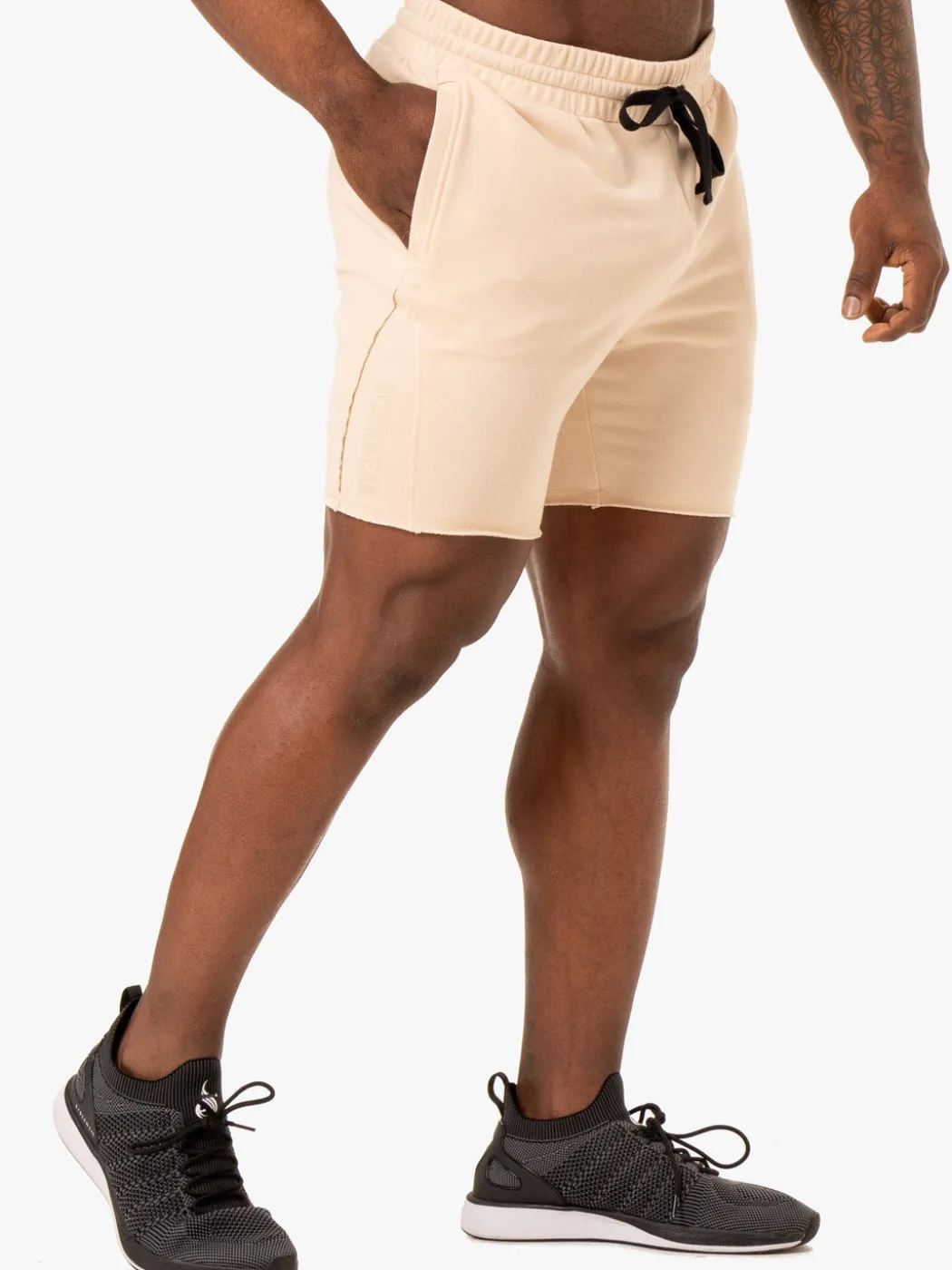 Force 6" Track Short