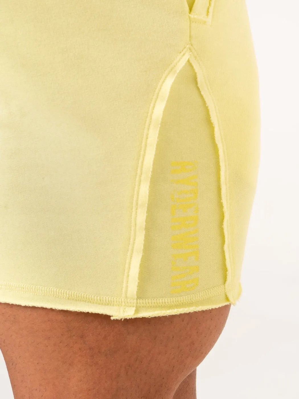 Force 6" Track Shorts