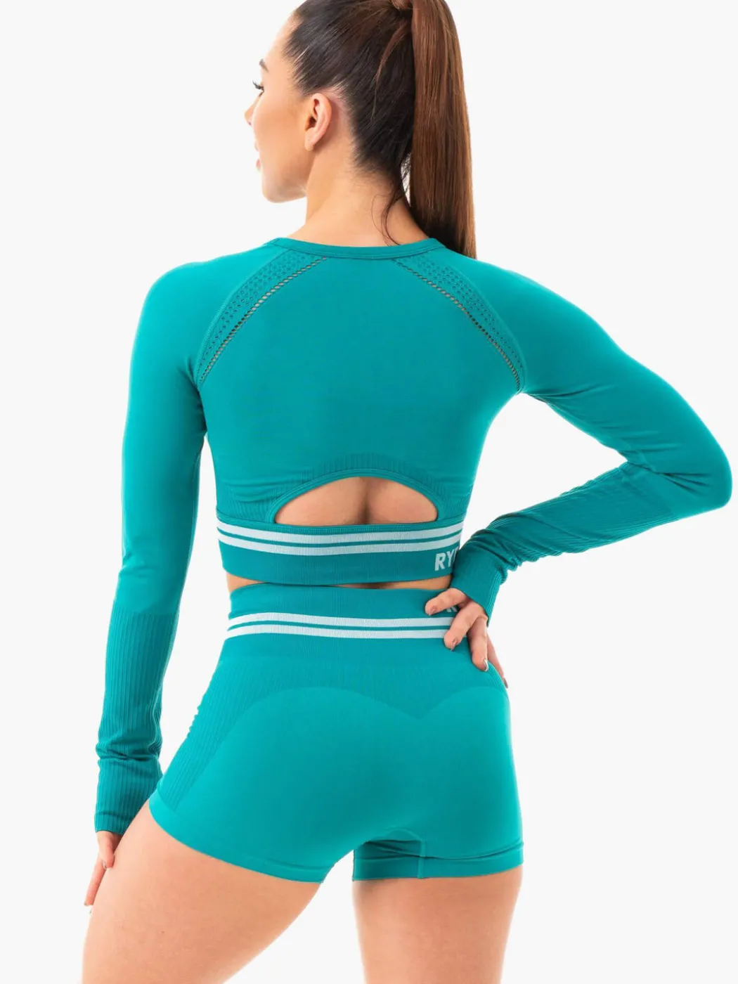 Freestyle Seamless Long Sleeve Crop