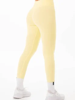 NKD Invisible Scrunch Leggings