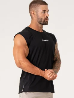 Pursuit Muscle Tank