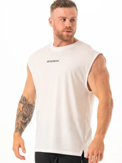 Pursuit Muscle Tank