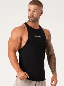 Pursuit Tank
