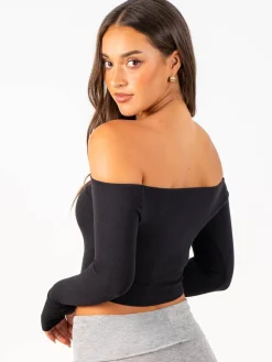 Ribbed Off Shoulder Long Sleeve Top