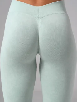 Stonewash Seamless V Back Legging