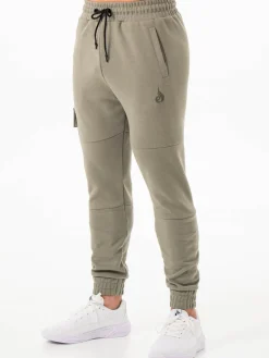 Tech Cargo Pant